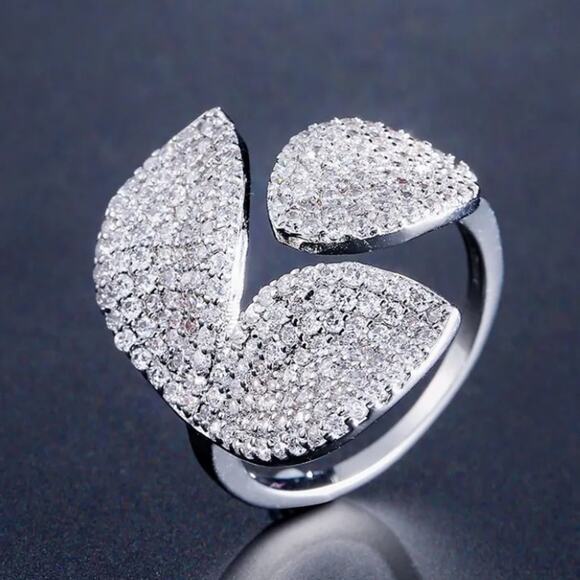 Silver Four Leaf Clover Zircon Ring Two Piece Set - Picture 5 of 8